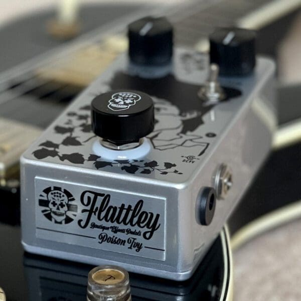Poison Ivy (Octave Harmonic Fuzz) - Image 3