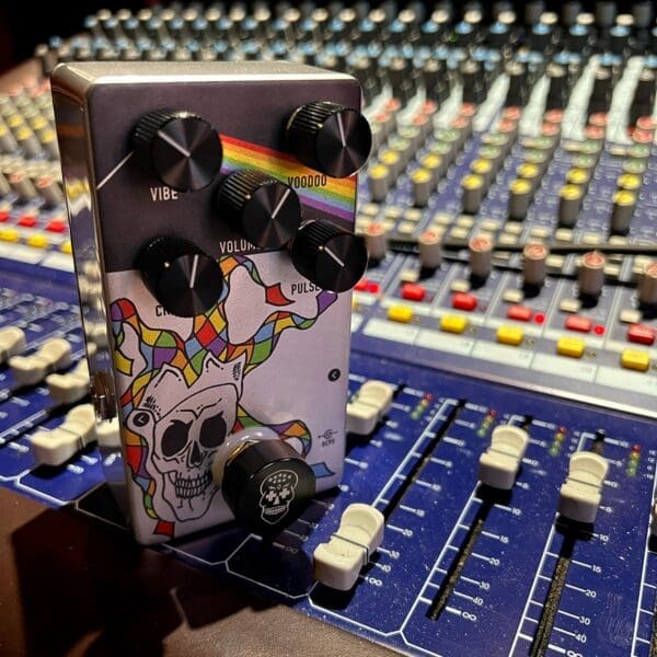 Crazy Diamond (Vibe) Pedal - Image 9